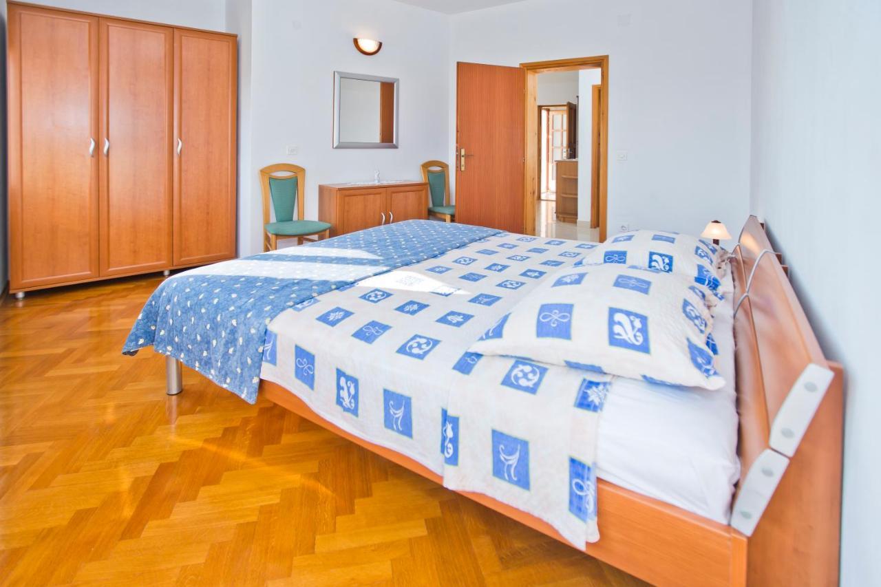 חוואר Villa Lucija מראה חיצוני תמונה