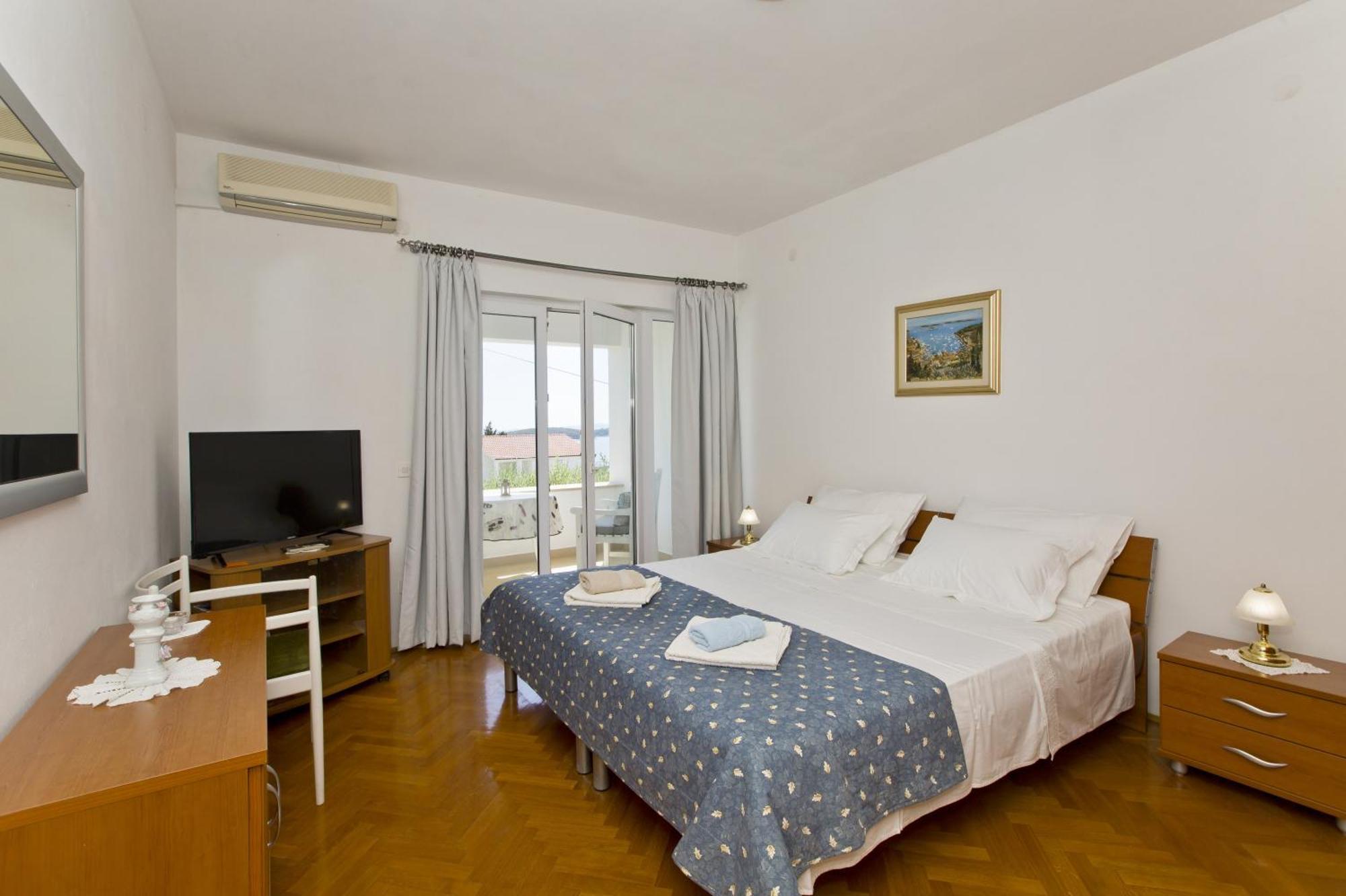 חוואר Villa Lucija מראה חיצוני תמונה